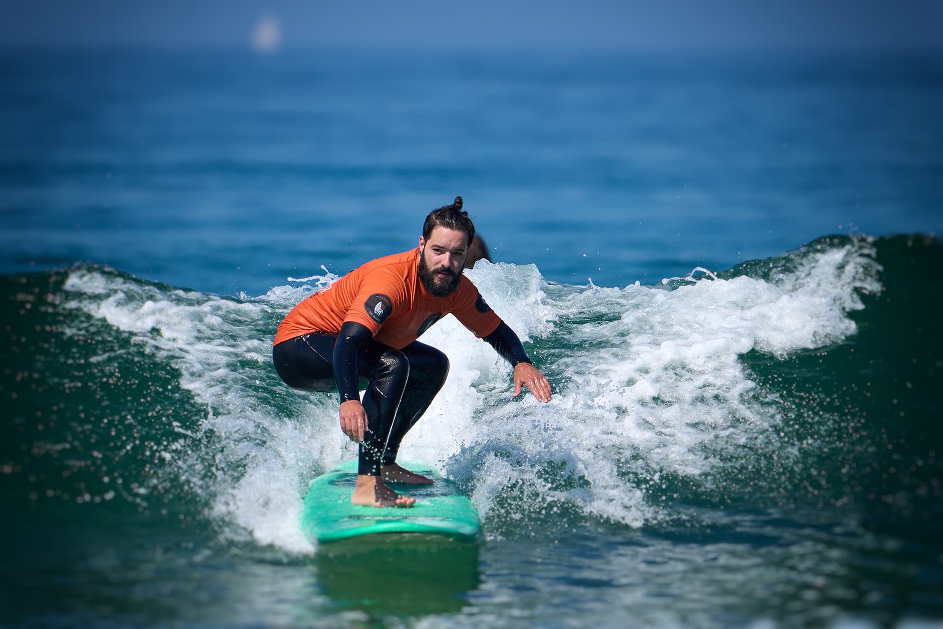 Surfing lessons Costa da Caparica 