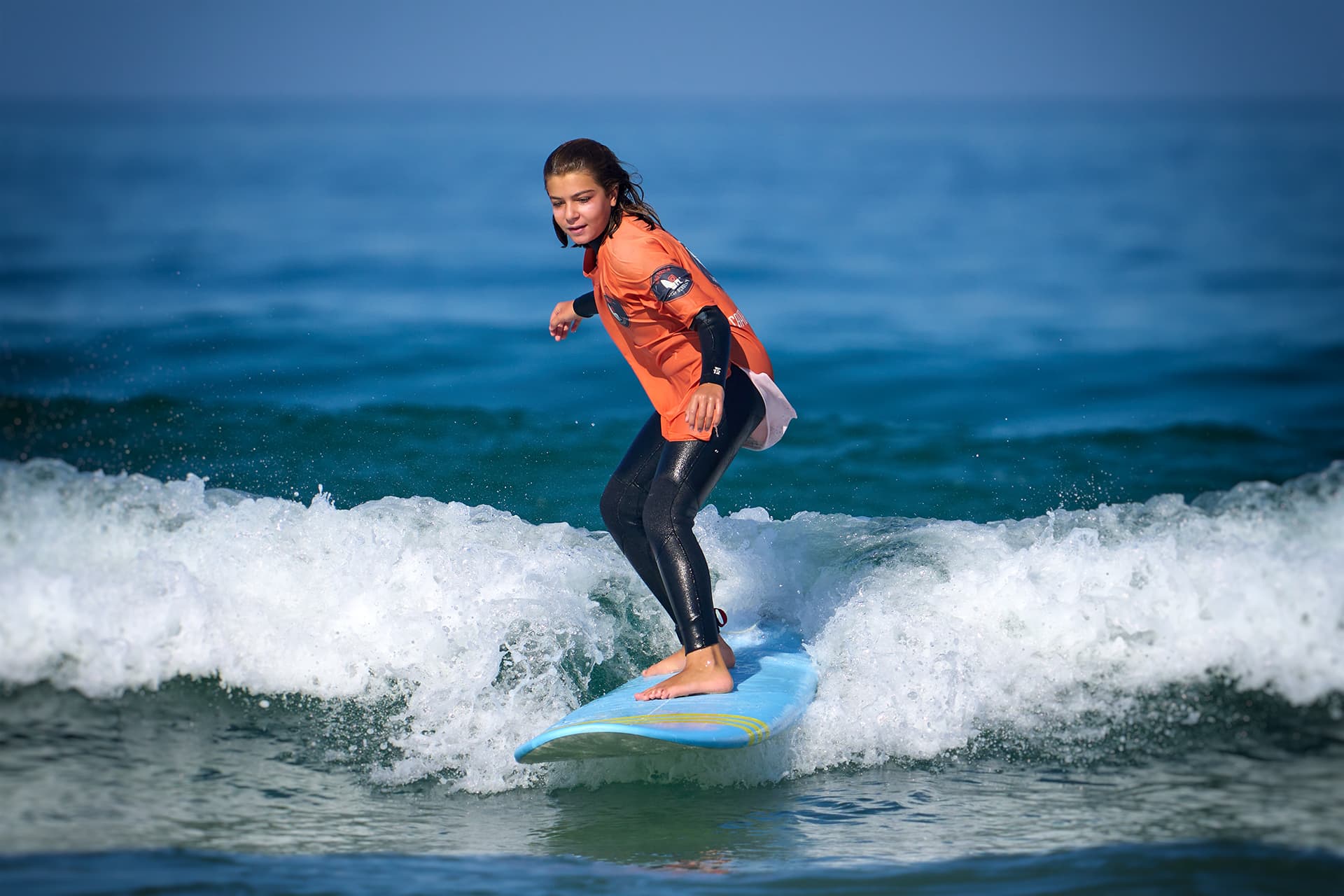 Surfing lessons in Caparica 